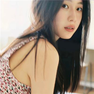 白色的女人
